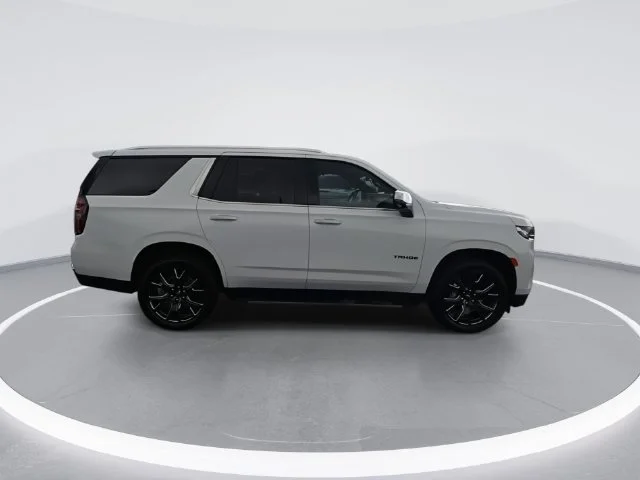 Used 2023 White Chevrolet Premier image 9