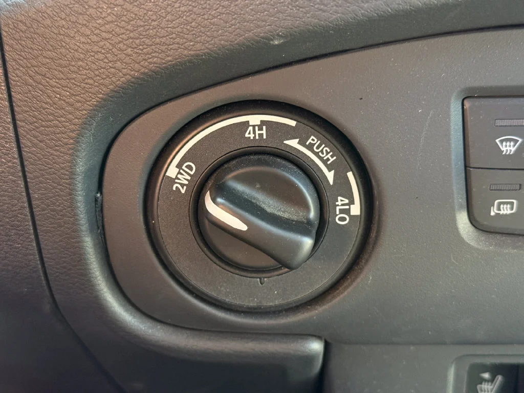 Used 2024  Nissan SV image 8