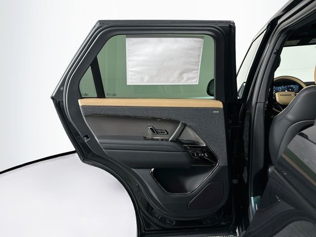 New 2026 Black Land Rover Dynamic SE image 22