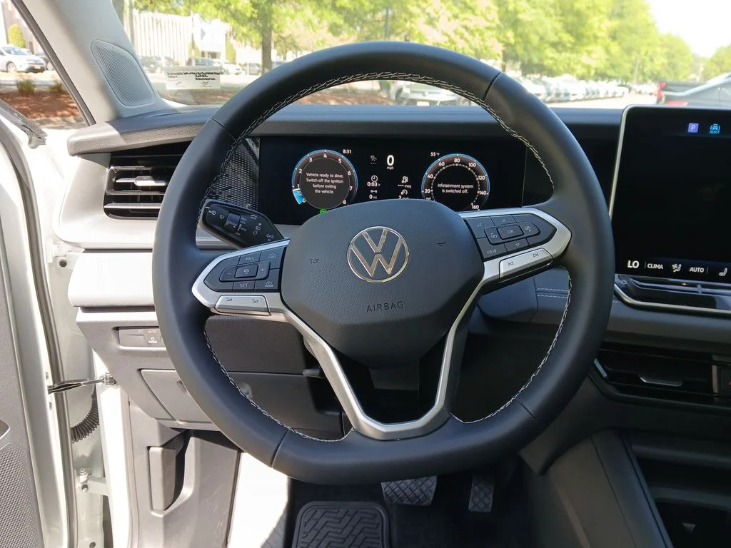 New 2026 White Volkswagen 2.0T SE image 14