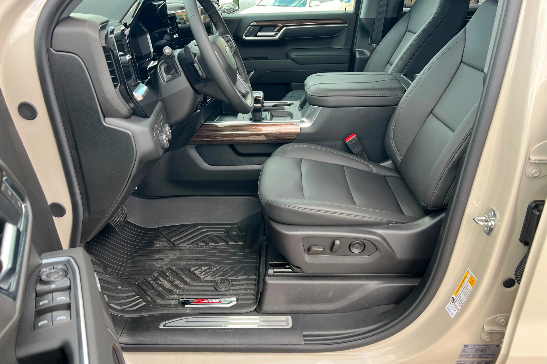 2026 Chevrolet Silverado 1500 RST - Photo 17