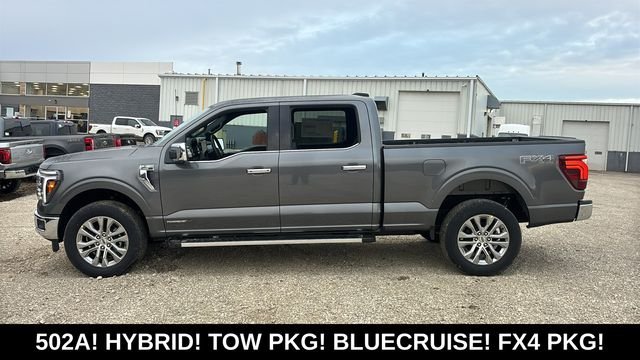 View vehicle photo 4