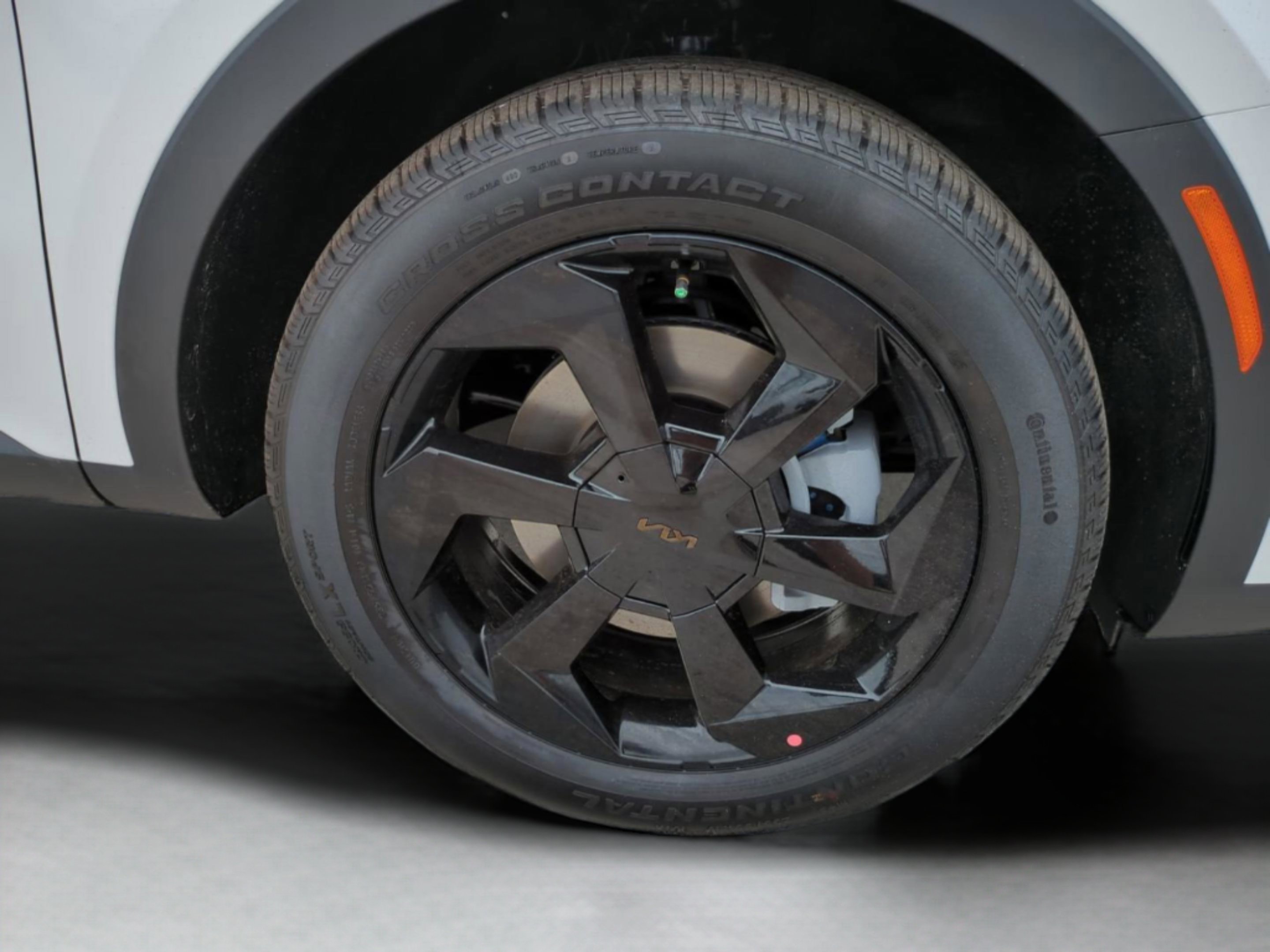 New 2026 Snow White Pearl Kia X-Line SX Prestige image 11
