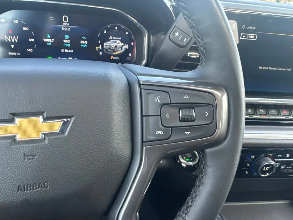 Used 2026 Blue Chevrolet High Country image 21