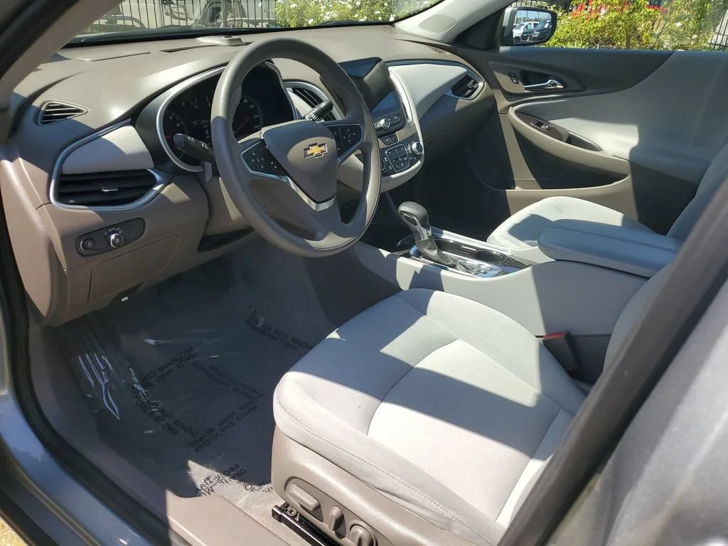 Used 2024 Sterling Gray Metallic Chevrolet 1LT image 20