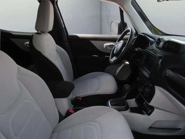 Used 2020 Blue Clearcoat Jeep Latitude image 8
