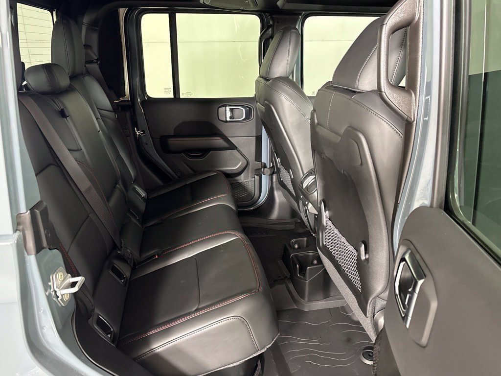 New 2026 Anvil Clear-Coat Exterior Paint Jeep Rubicon X image 24