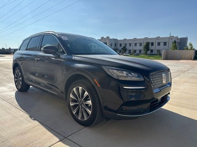 Used 2022 Black Lincoln Reserve image 3