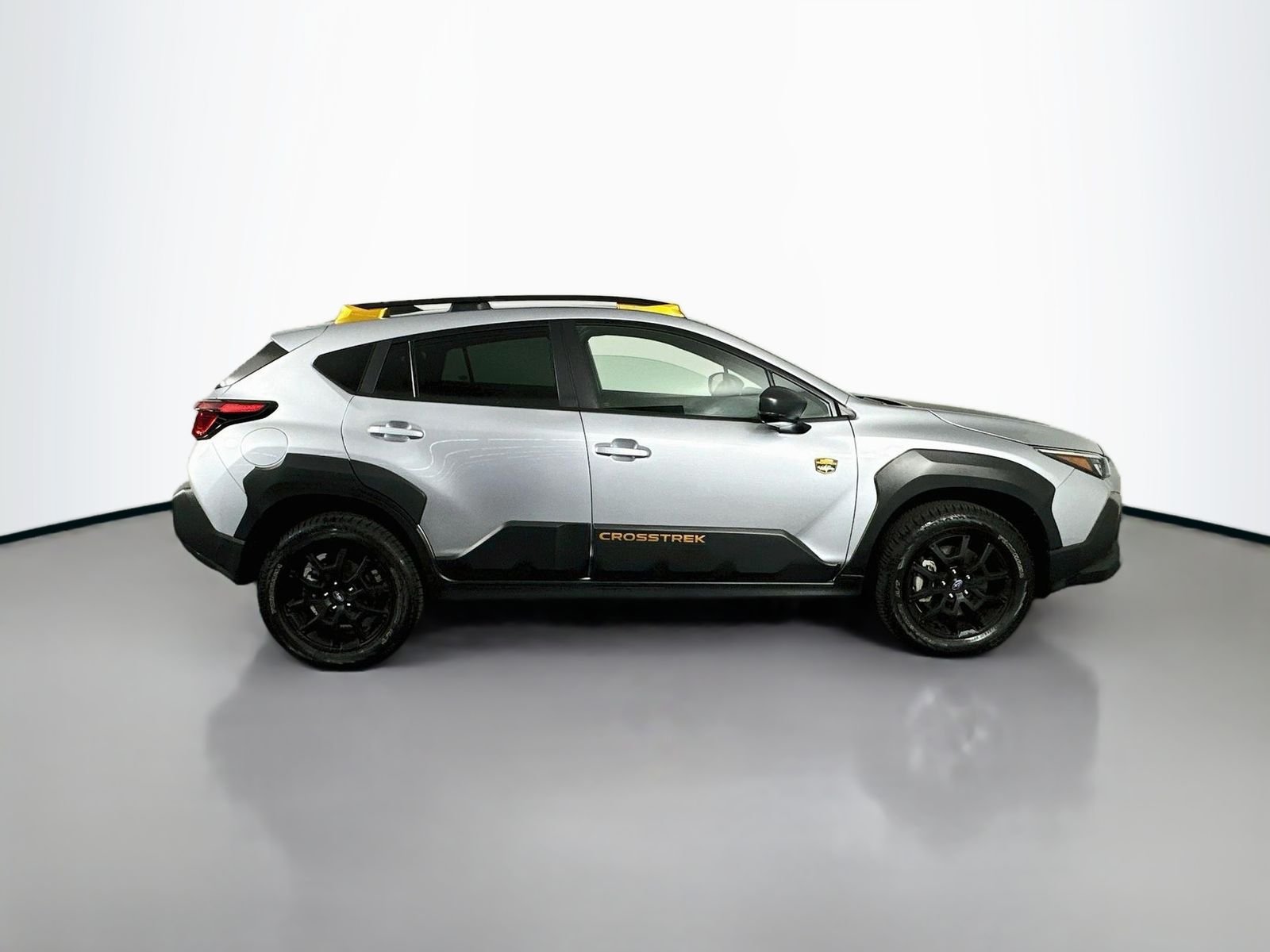 Used 2025 Ice Silver Metallic Subaru Wilderness image 9