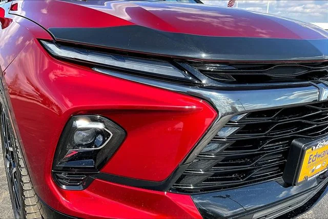Used 2023 Red Chevrolet RS image 32