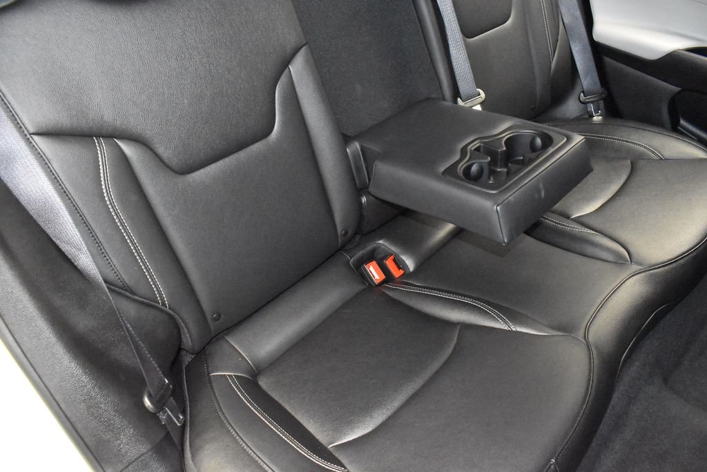 Used 2025 White Jeep Limited image 30