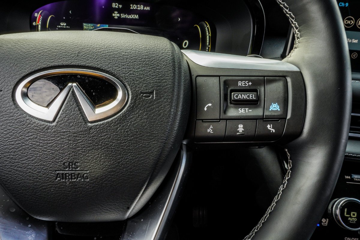 Used 2026 Black INFINITI Autograph image 30