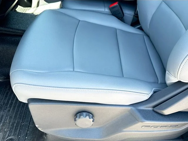 New 2025 Oxford White Ford XL KNAPHEIDE 11