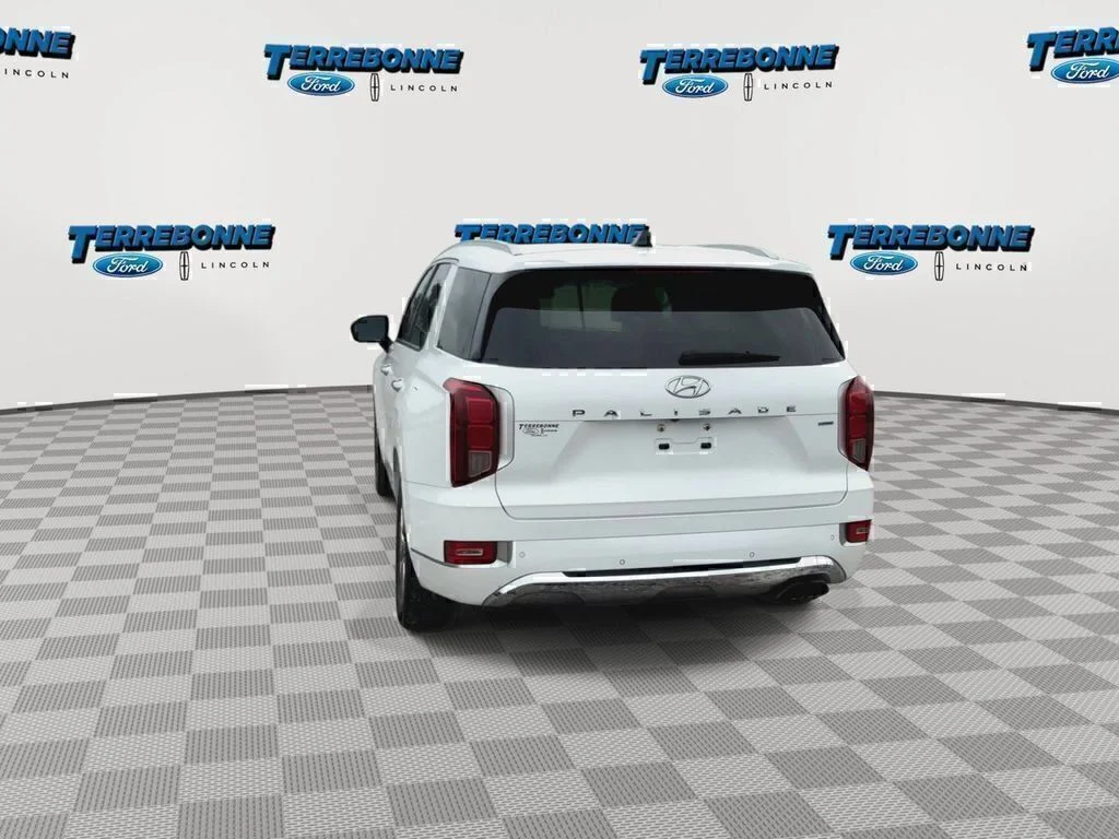 Used 2020 White Hyundai Limited image 7