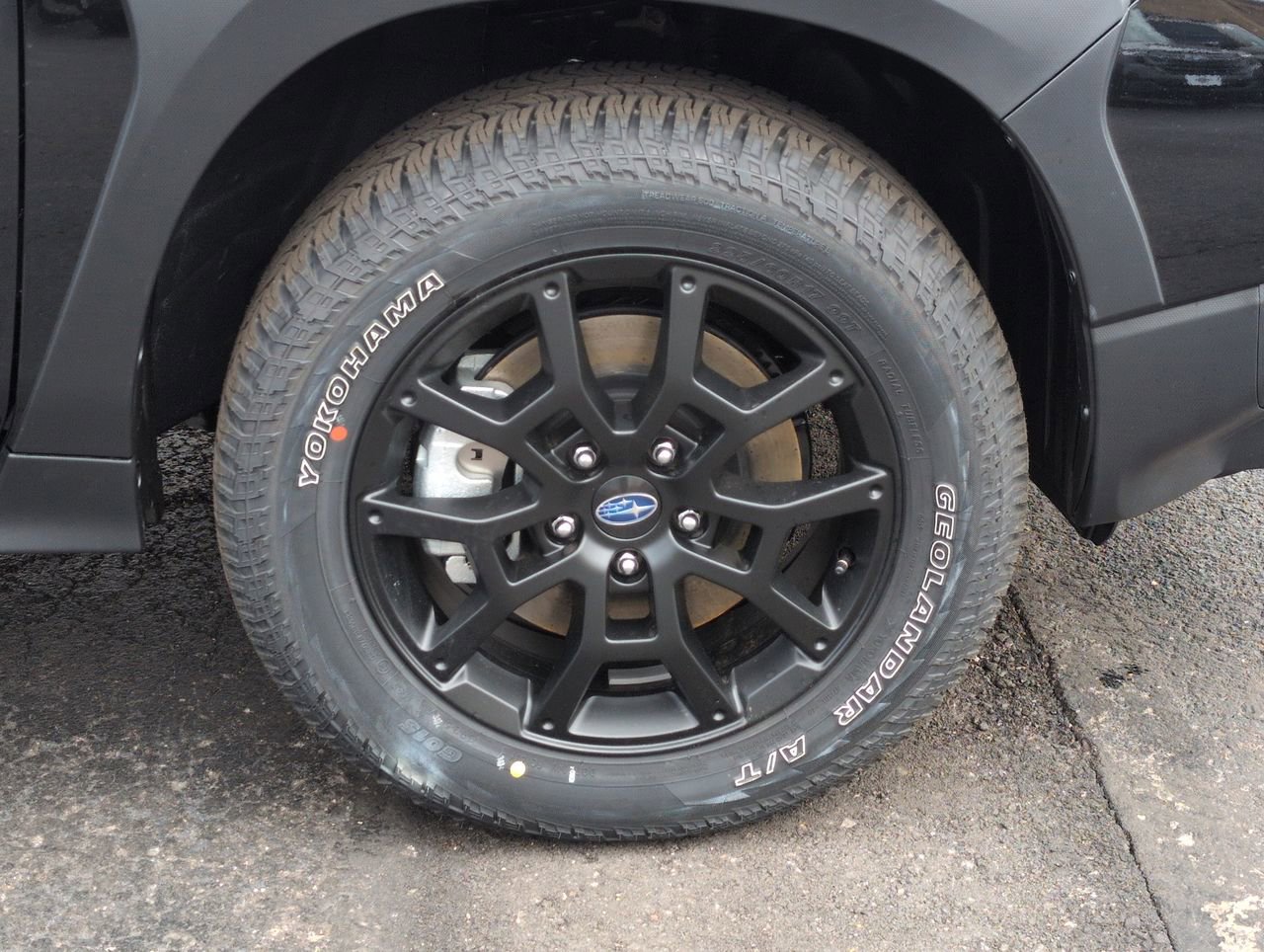New 2026 CRYSTAL BLACK SILICA Subaru Wilderness image 9
