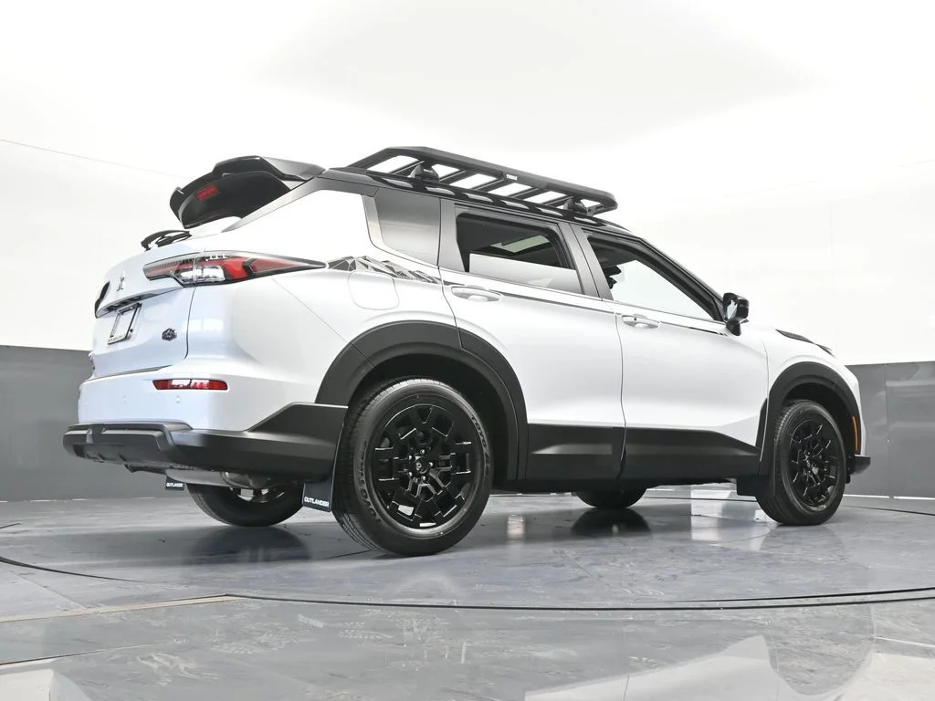 New 2026  Mitsubishi Trail Edition image 63