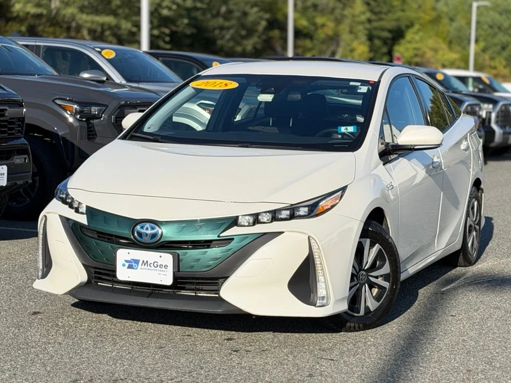Used 2018 White Toyota Plus image 1