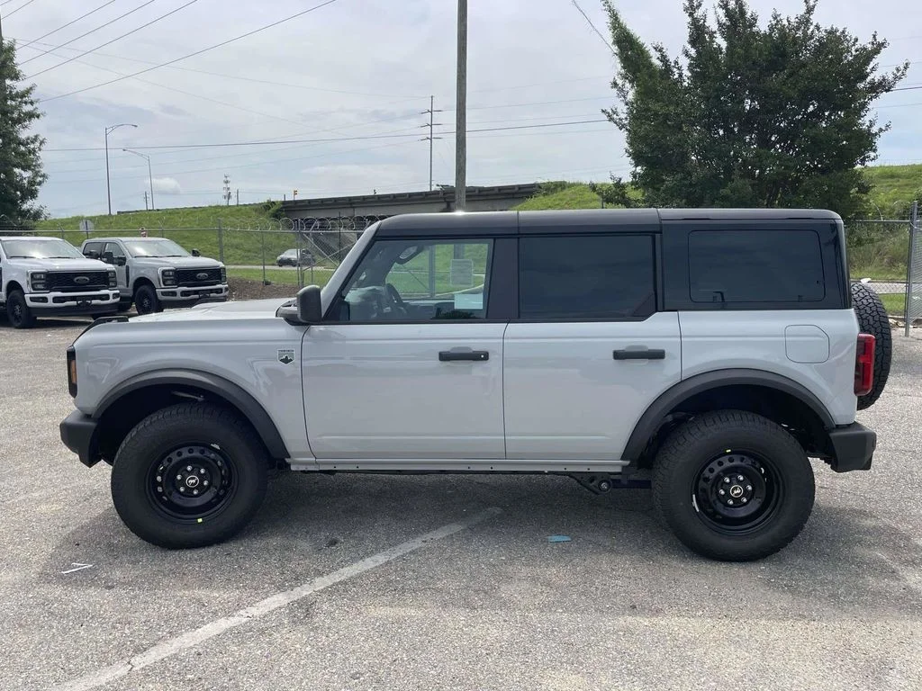New 2026 Avalanche Gray Ford Big Bend image 6