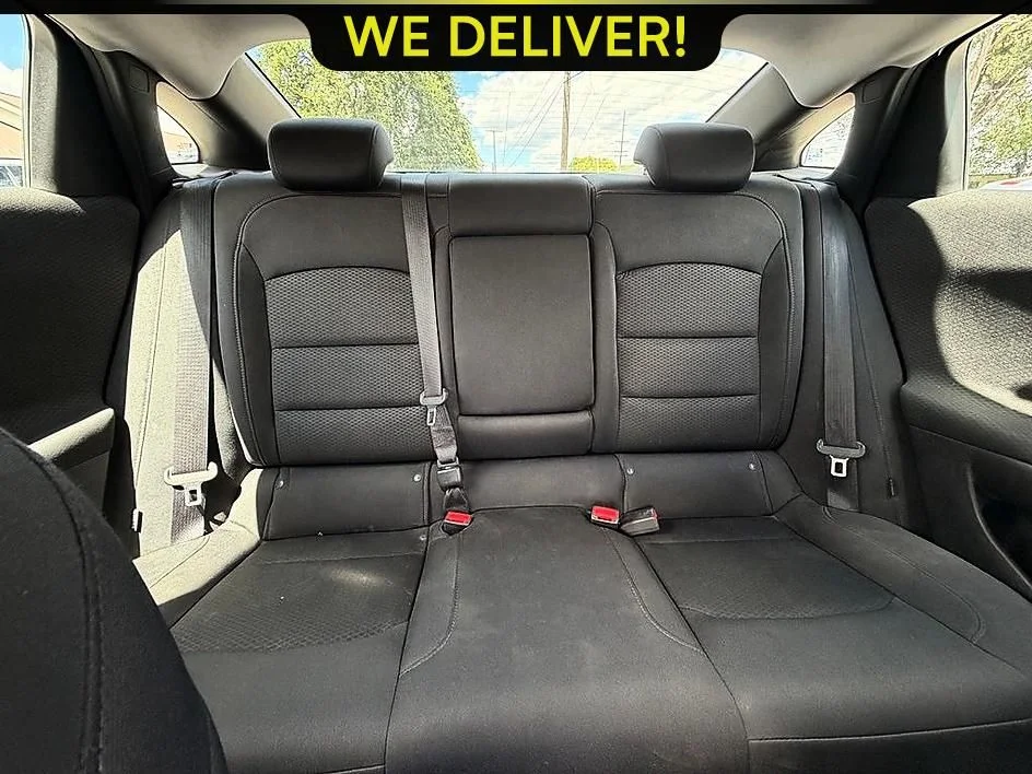 Used 2016 White Chevrolet LT image 15