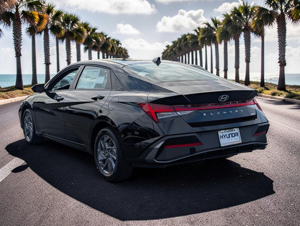 New 2026 Black Hyundai Blue image 7