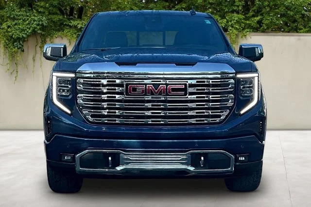Used 2023 PACIFIC BLUE METALLIC GMC Denali image 2