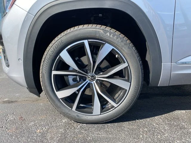 2026 Volkswagen Atlas SEL Premium R-Line - Photo 25