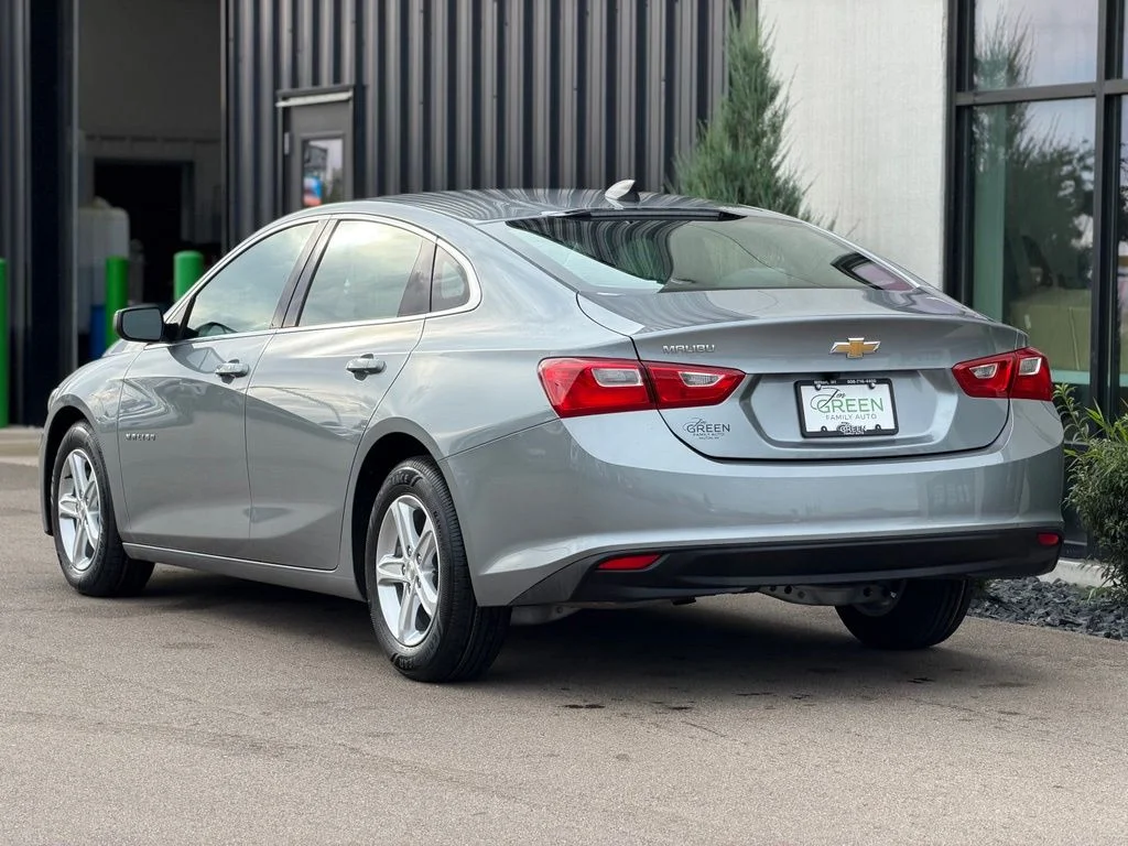 Used 2023 Gray Chevrolet LS image 3