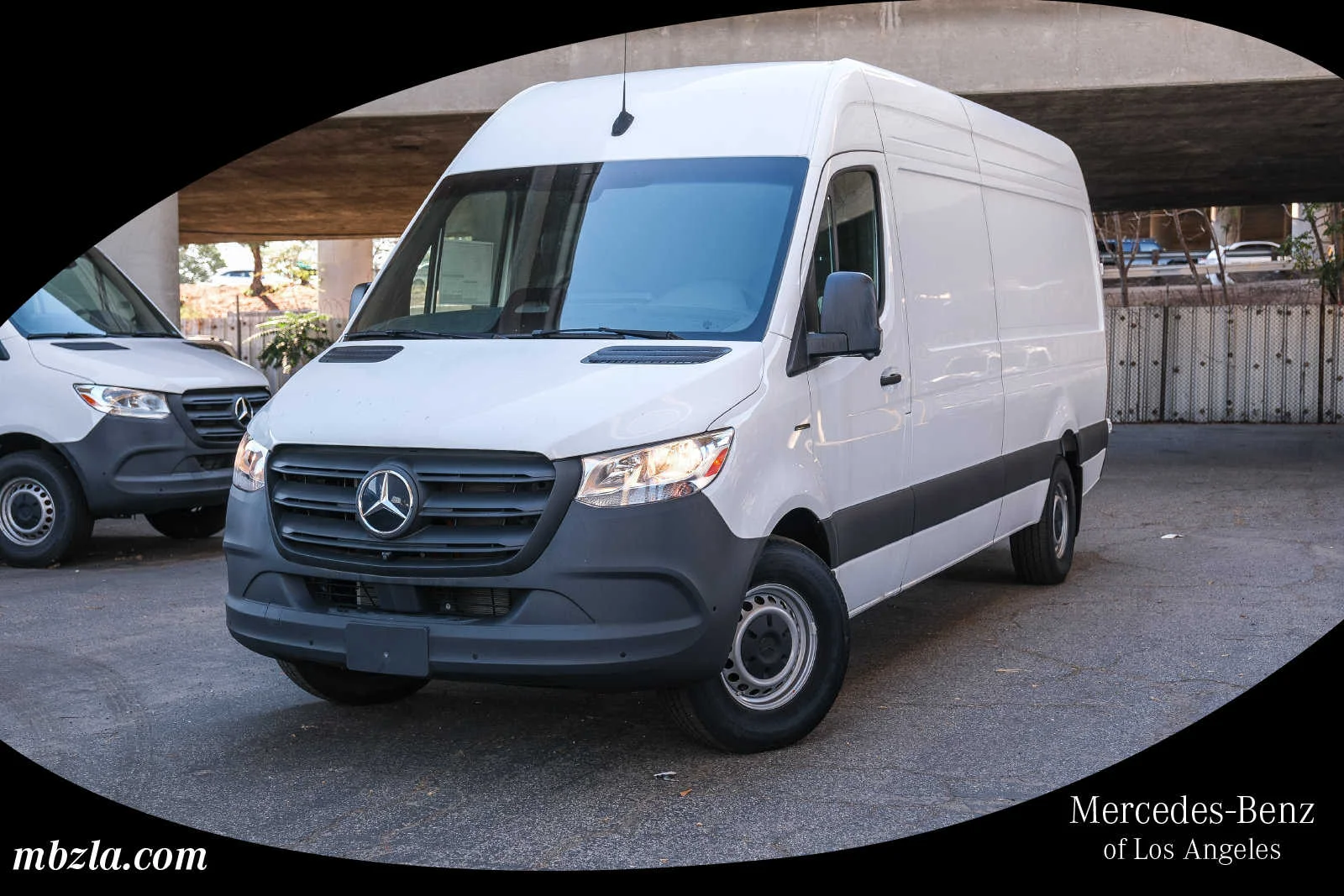 2025 Mercedes-Benz eSprinter Cargo Van
