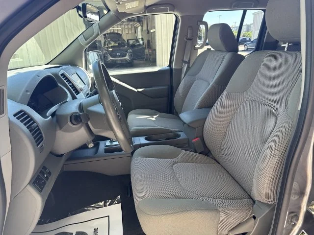 Used 2019 Gray Nissan SV image 15