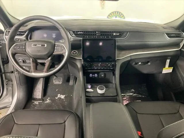 2025 Jeep Grand Cherokee L Limited - Photo 18