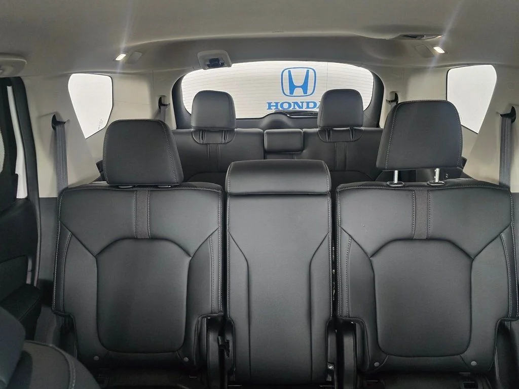 New 2026 White Honda EX-L image 25