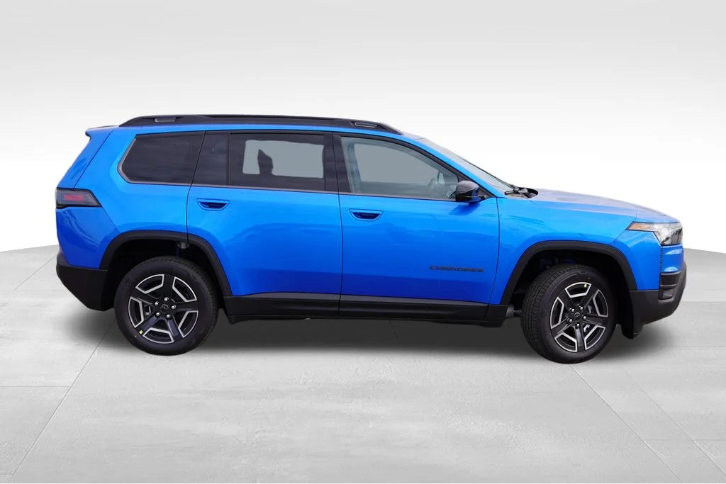 New 2026 Hydro Blue Pearlcoat Jeep Laredo image 2