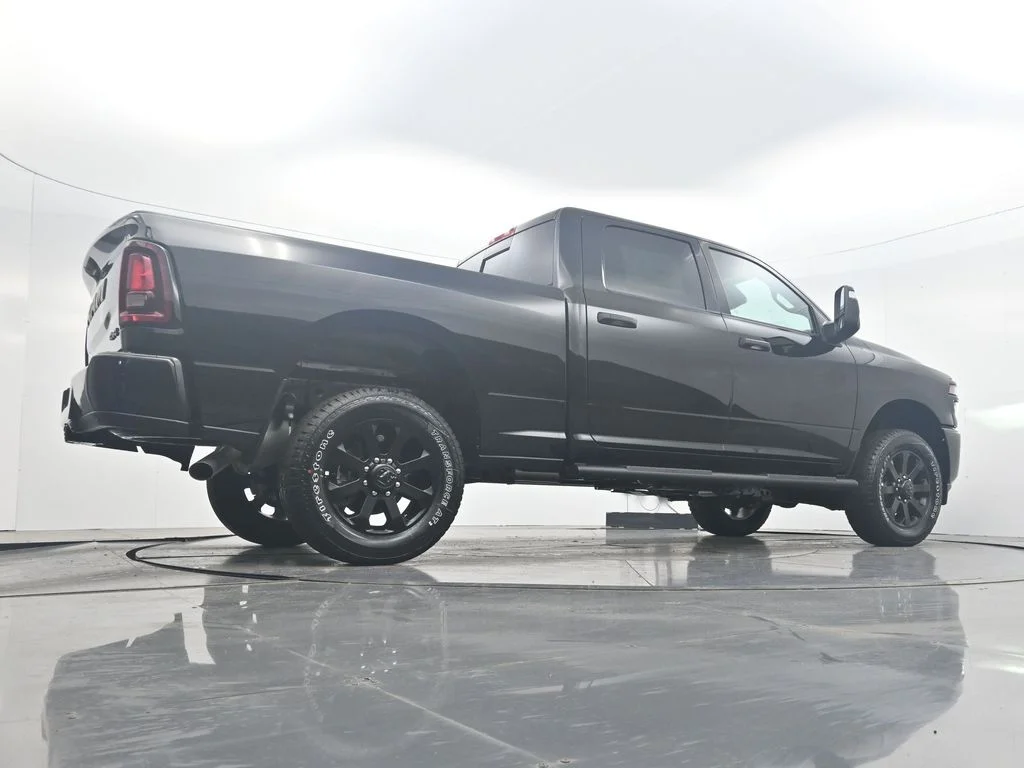 New 2026 Diamond Black Crystal Pearl-Coat Exterior Paint RAM  image 37