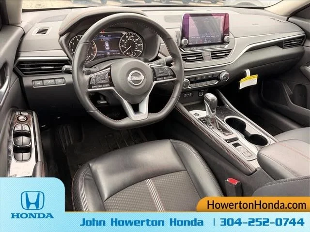 Used 2025 Gray Nissan 2.5 SR image 12