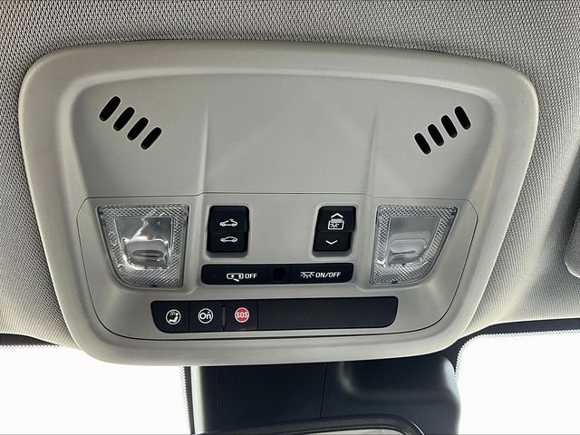 Used 2023 White Chevrolet LT image 16