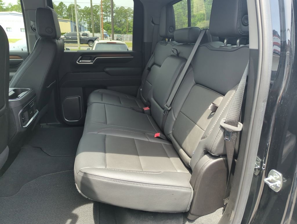 Used 2025 Black GMC Denali image 28
