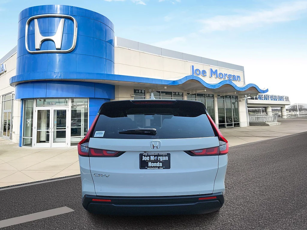 New 2026 Platinum White Pearl Honda LX image 4