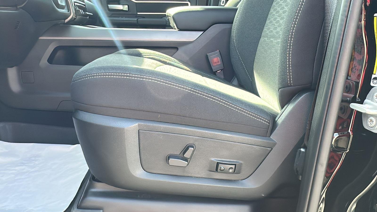 2026 RAM 2500 Big Horn - Photo 12
