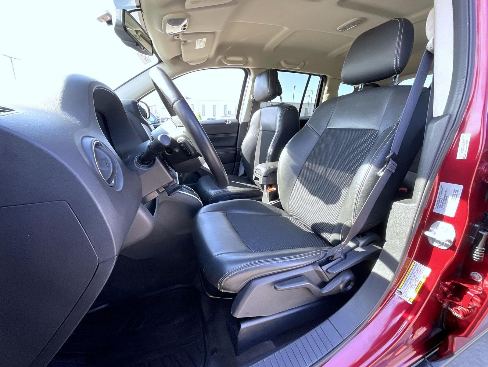 2017 Jeep Compass Latitude - Photo 11
