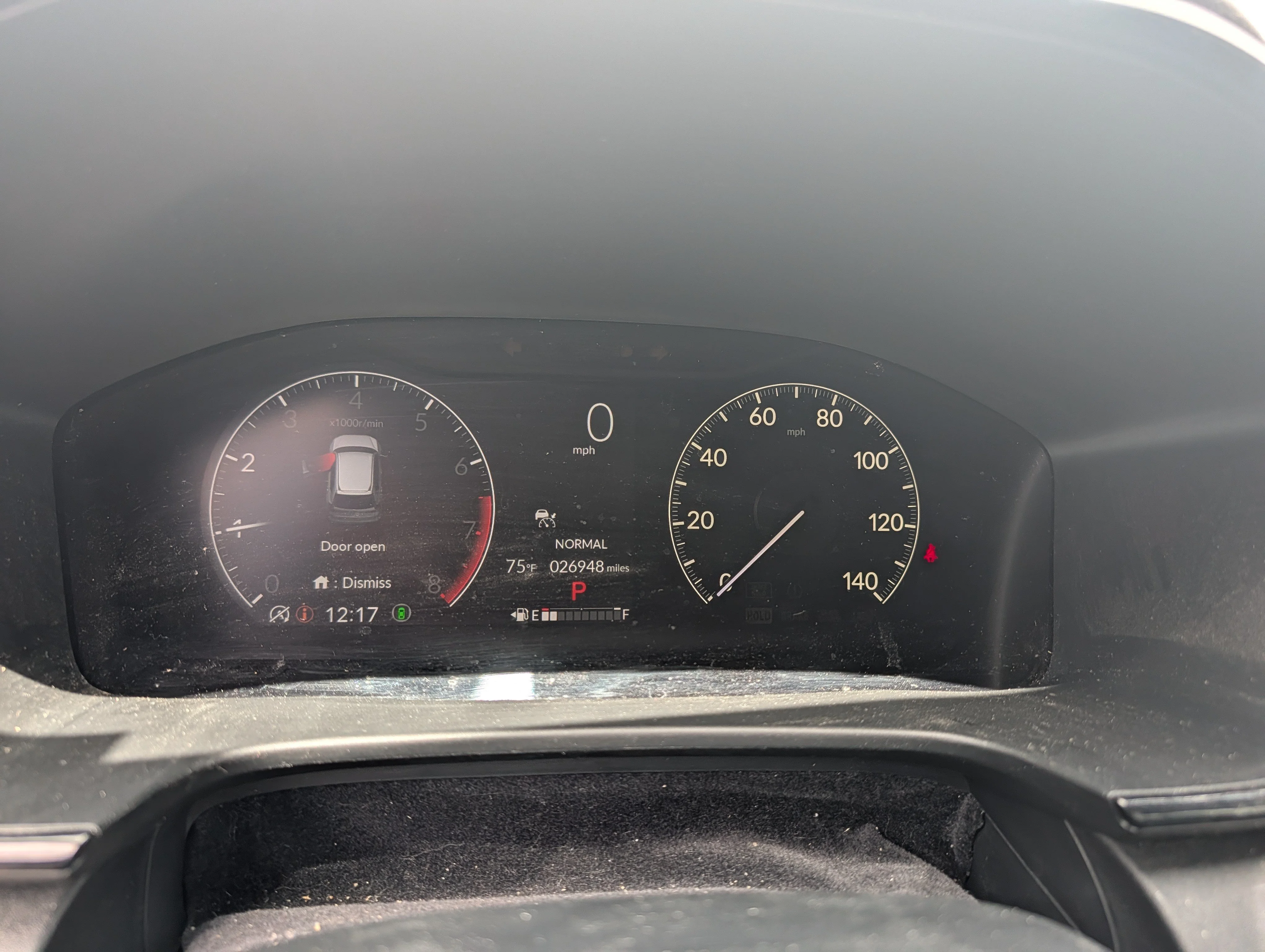 Used 2025 Meteorite Gray Metallic Honda LX image 6