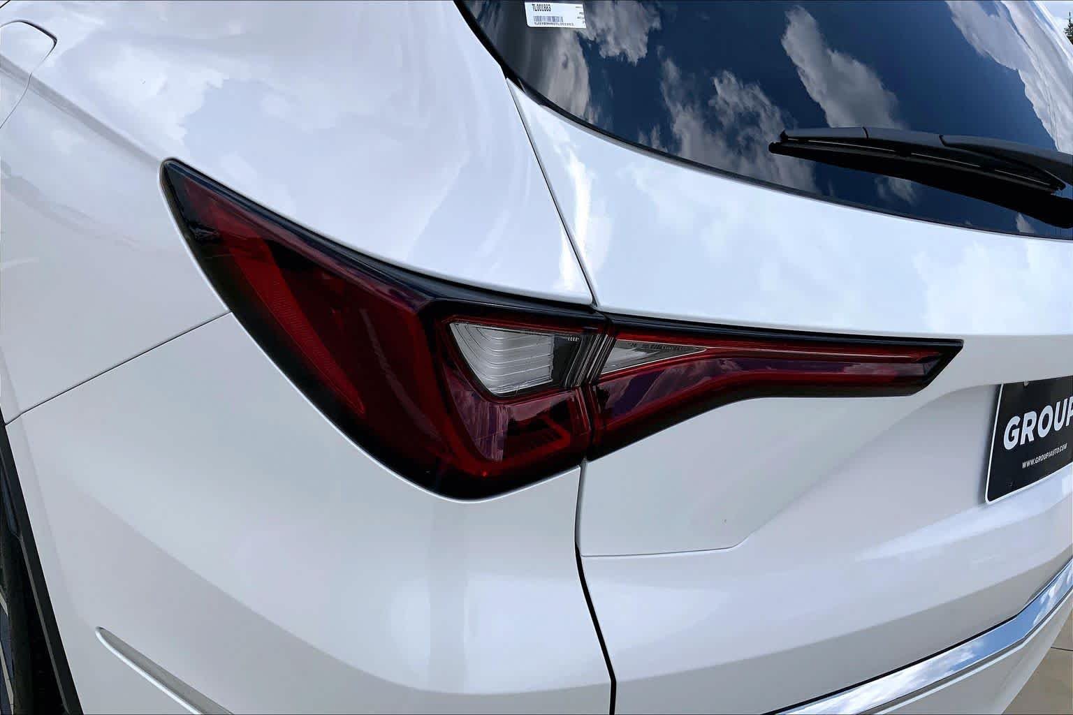 Used 2026 Platinum White Pearl Acura w/Technology Package image 27