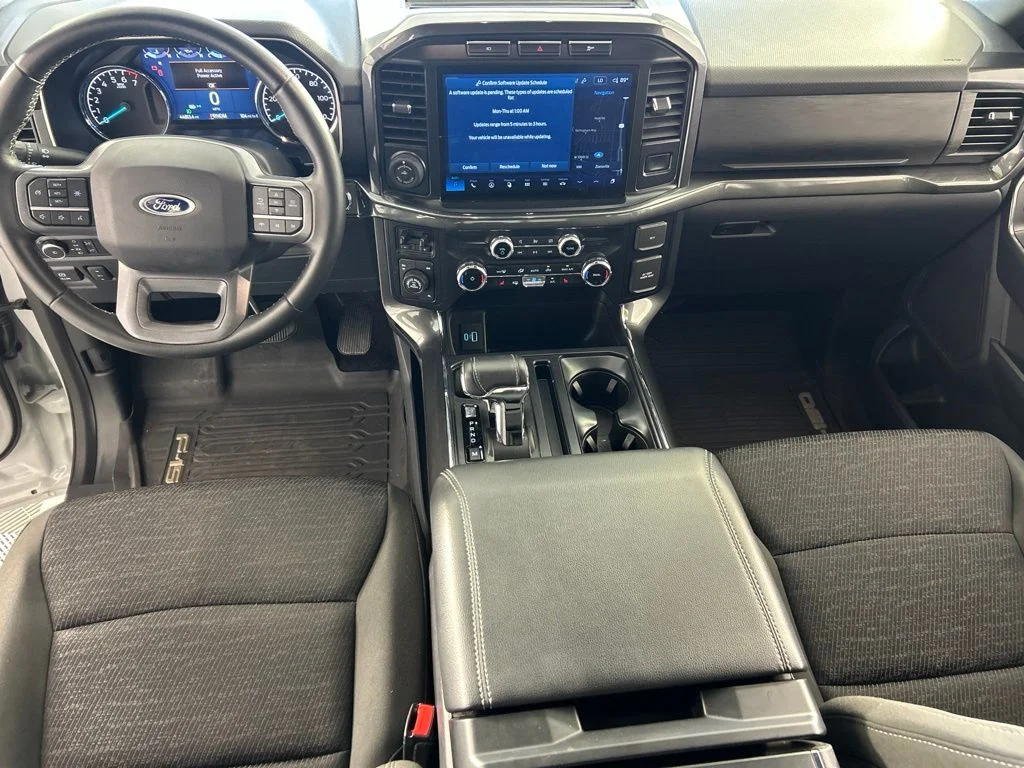 Used 2023 White Ford XLT image 9