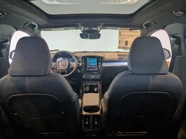 New 2026 Black Volvo B5 Ultra Black Edition image 29