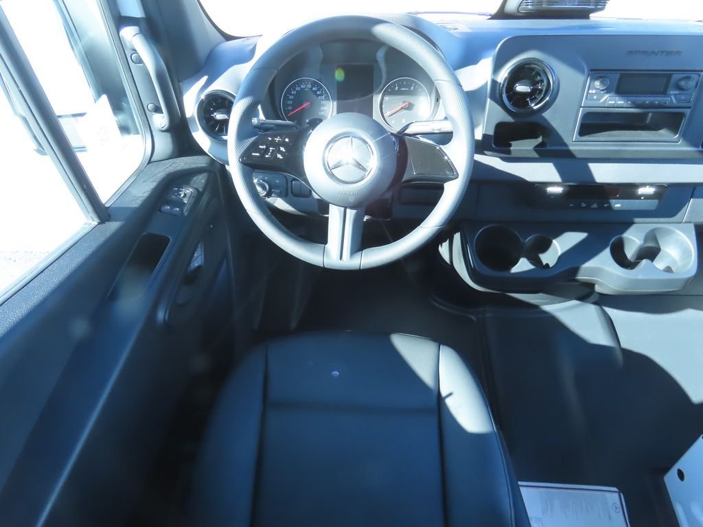 2025 Mercedes-Benz Sprinter Cargo Van Base - Photo 11