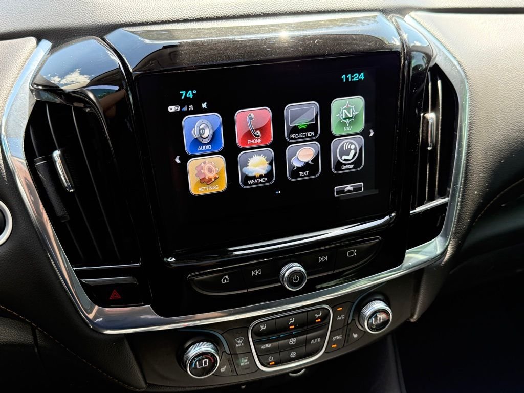 Used 2018 Summit White Chevrolet 3LT image 22