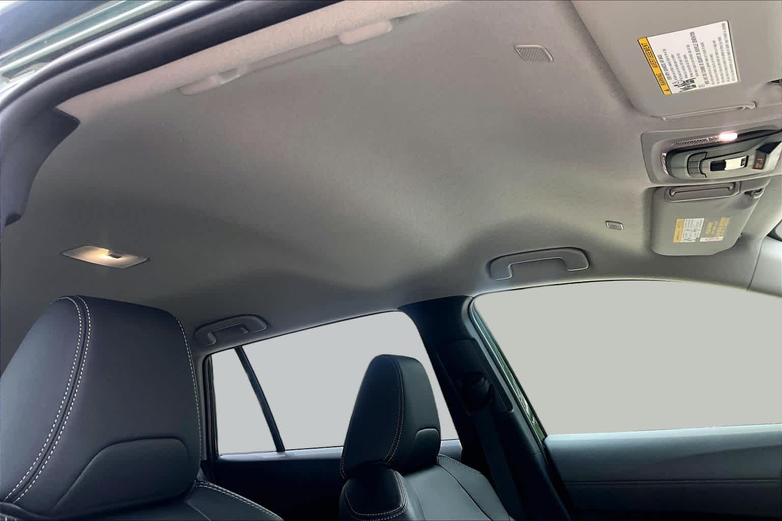 Used 2025 Cypress Toyota XLE image 13