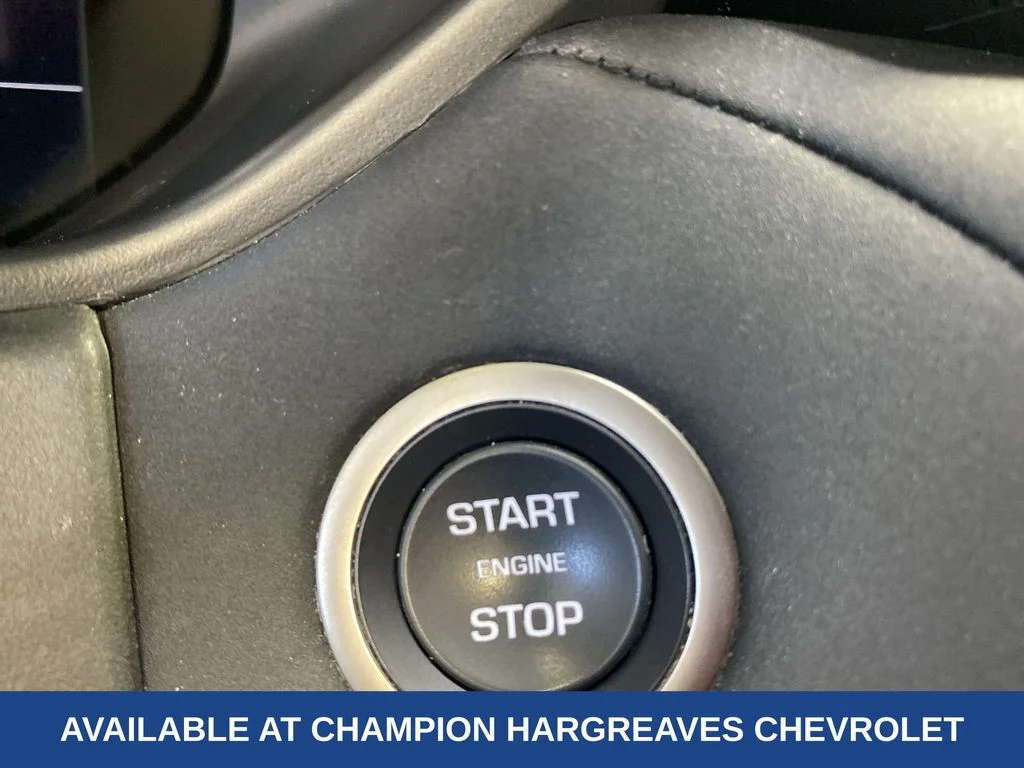 Used 2025 Fuji White Land Rover Dynamic SE image 22