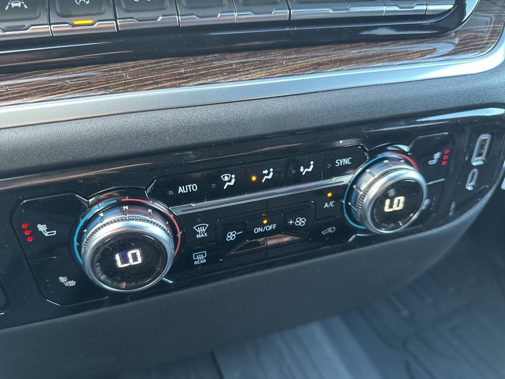 New 2026 Summit White GMC SLE image 13