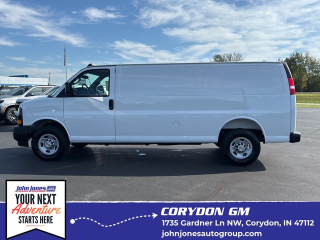 2025 Chevrolet Express Cargo WT