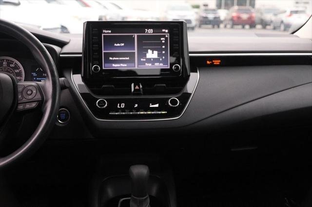 Certified Used 2022 RUBY FLARE PEARL Toyota  image 23